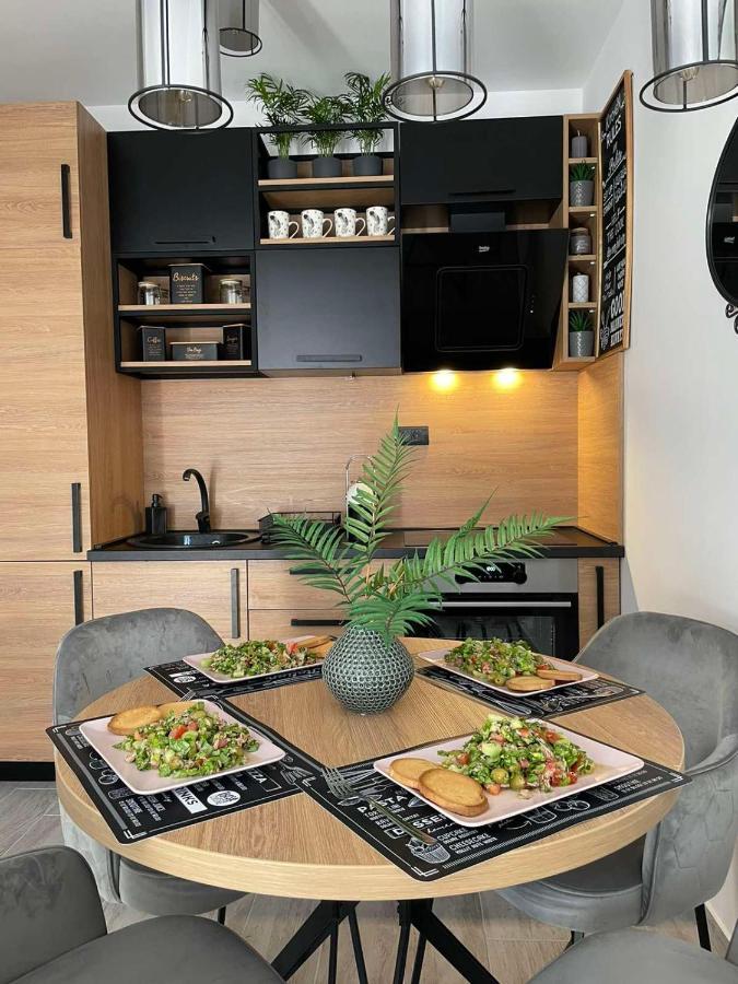 Blue Berry Apart Budva Bagian luar foto
