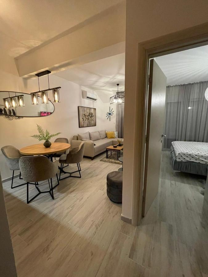 Blue Berry Apart Budva Bagian luar foto