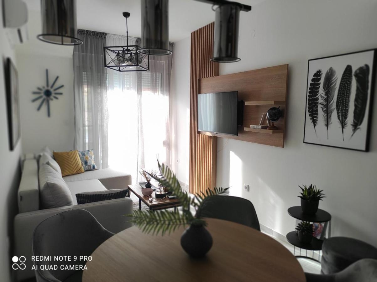 Blue Berry Apart Budva Bagian luar foto
