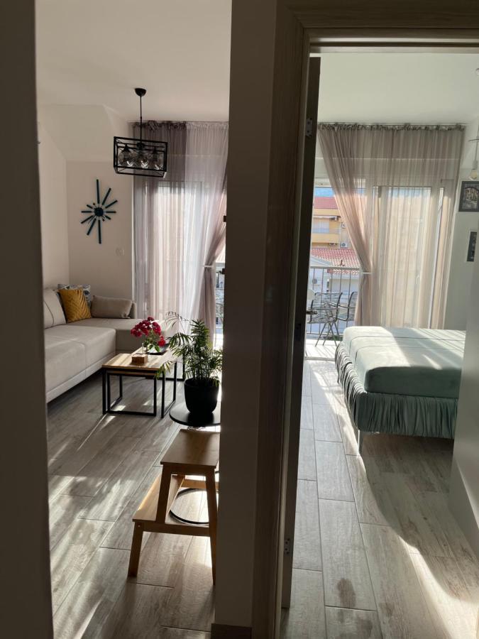 Blue Berry Apart Budva Bagian luar foto